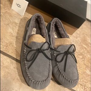 AUTHENTIC MENS Charcoal grey Ugg moccasins SIZE 11